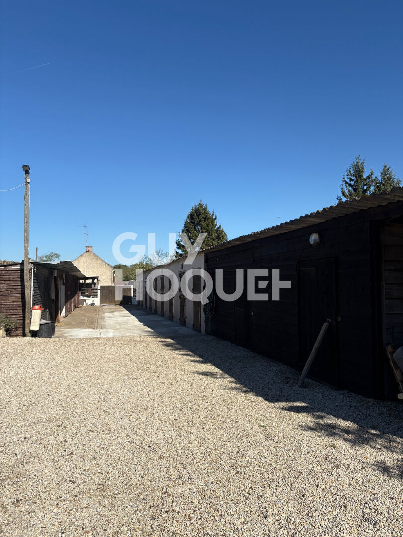 FONTENAY LES BRIIS