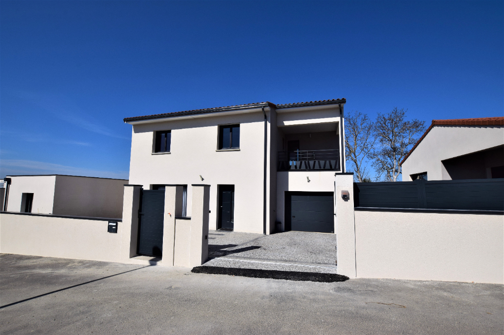 Pont-du-Château - Villa Type 5 de 122 m2  avec garage sur terrain de 404m2