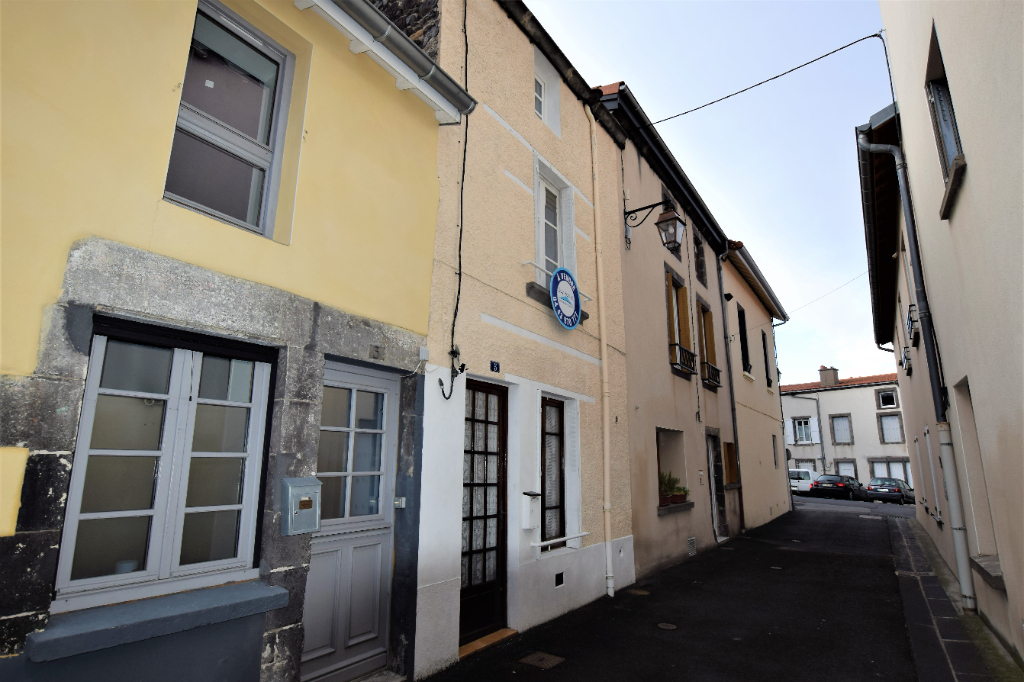 Beaumont Centre Bourg - Maison de ville à rénover- 90 m2