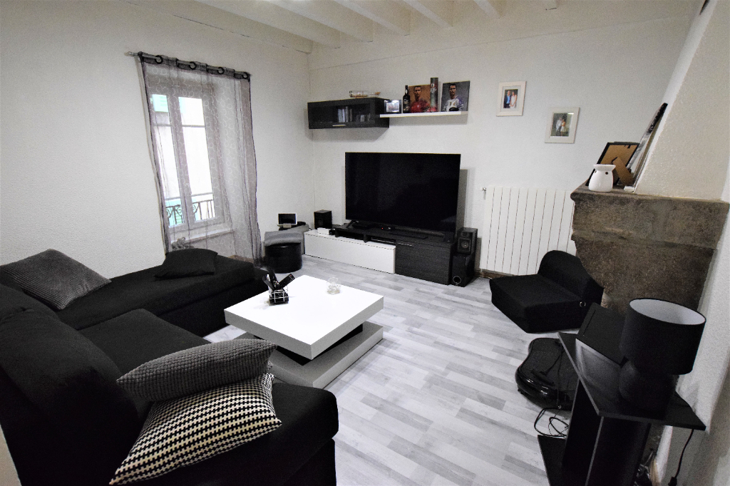 La Roche Blanche - Maison de bourg de 104 m2