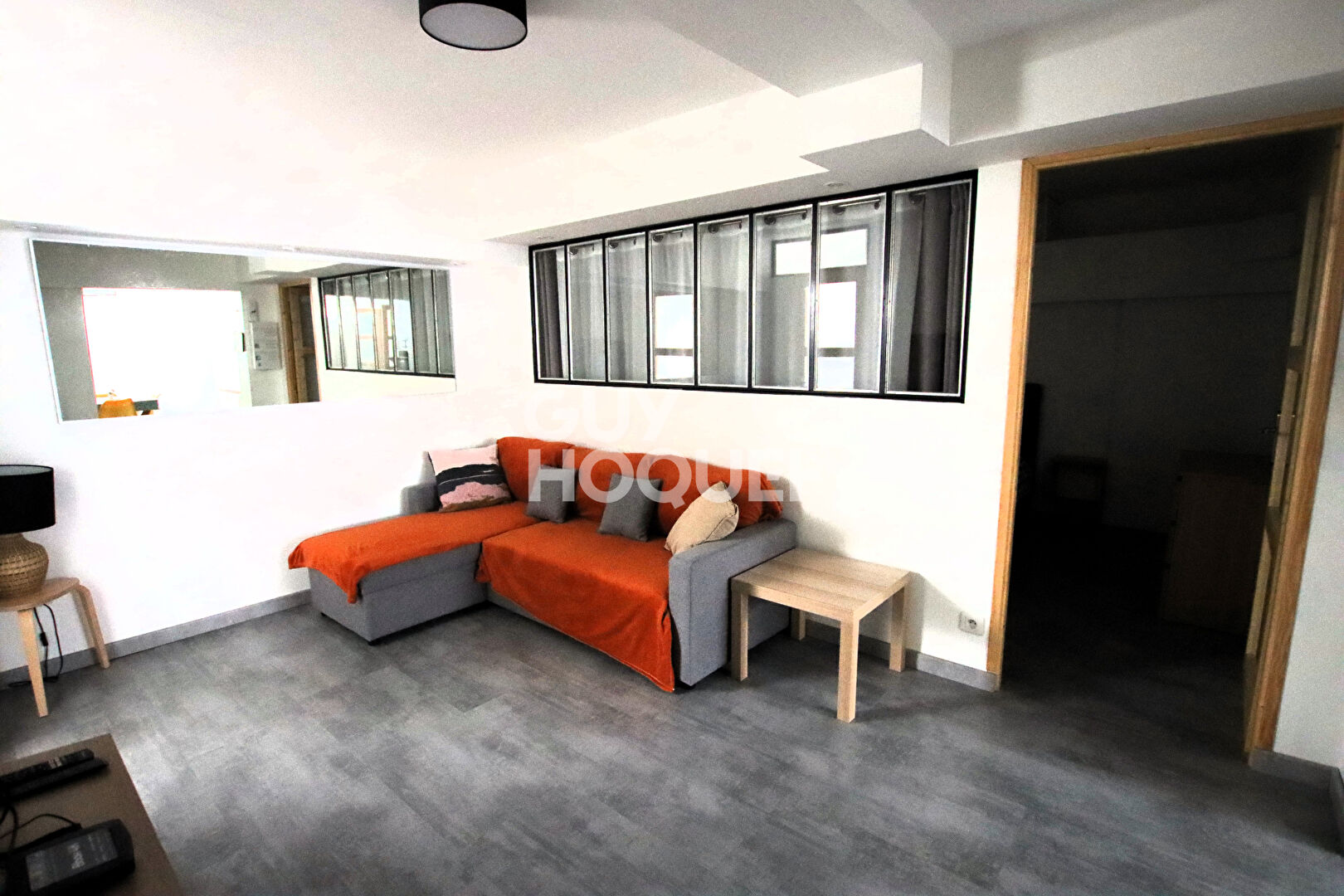Beaumont - Appartement meublé T2 bis de 55 m² avec stationnement et cave