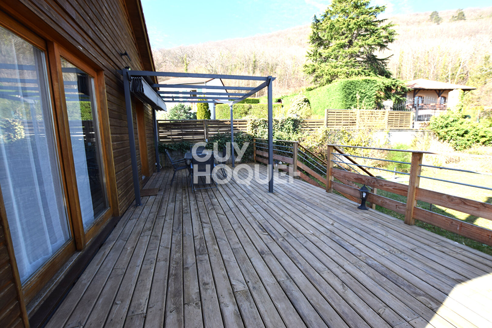 VOLVIC - Maison de plain pied 101 m² - 4 chambres 