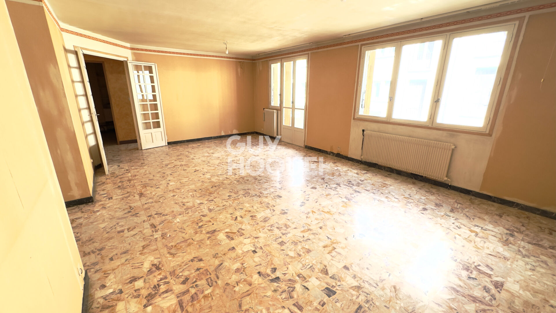Clermont-Ferrand - Salins - Appartement T4 de 100m2 avec garage
