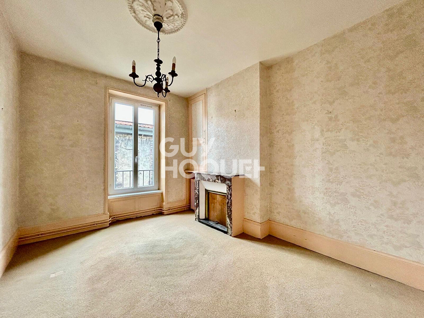 CLERMONT-FERRAND - Appartement de caractère T4 de 85 m²