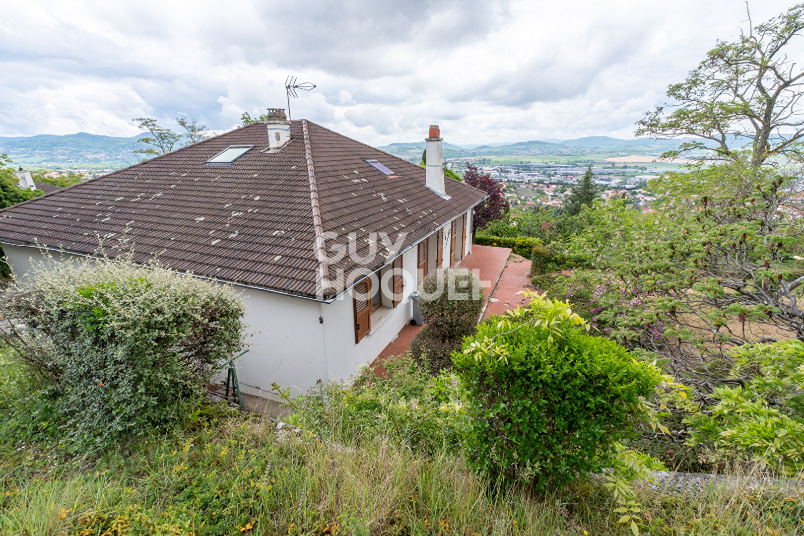 Maison avec vue - Garage jardin - Cournon