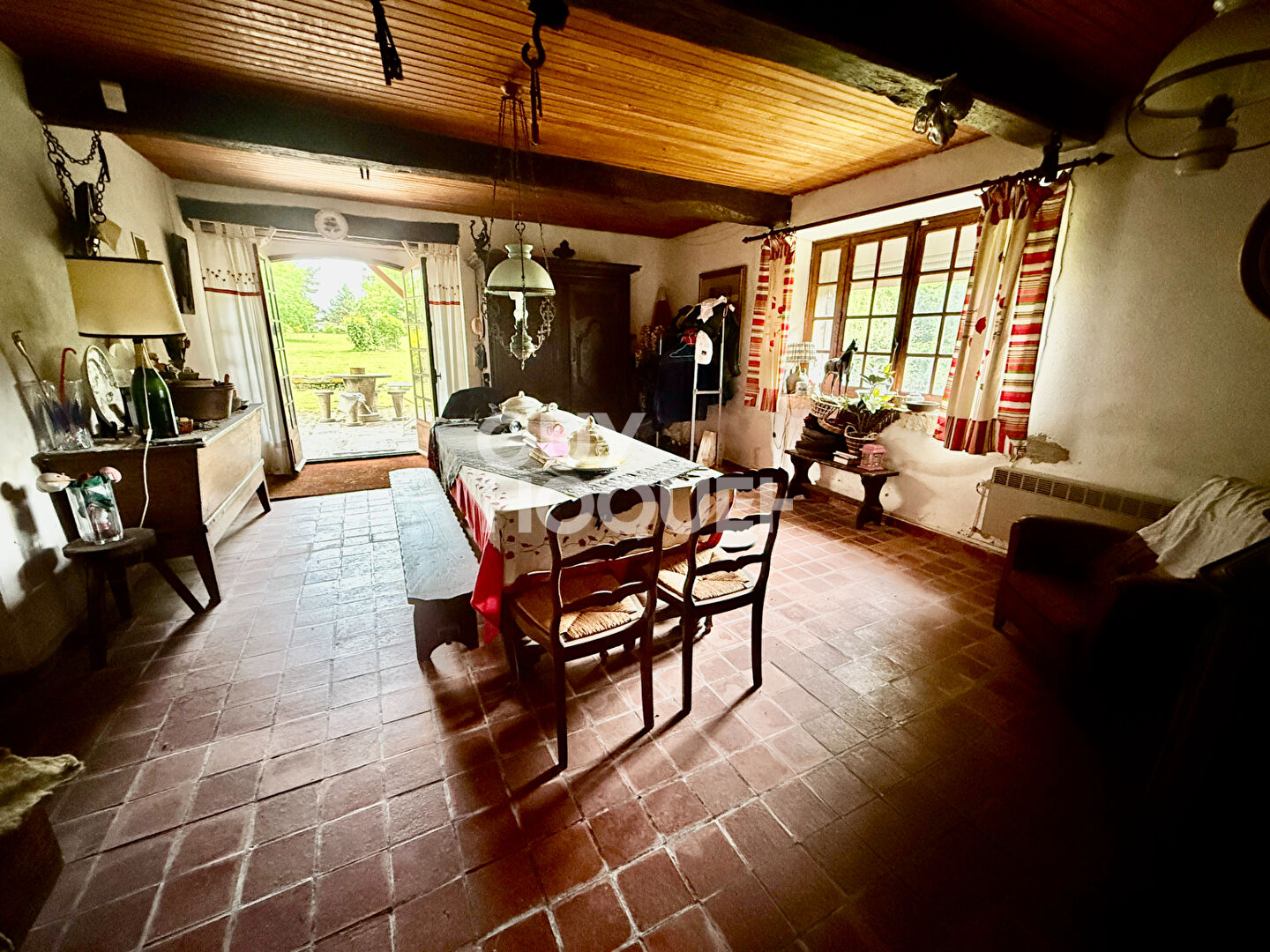 SERMENTIZON - Maison de Maître des années 1800 et son parc arboré