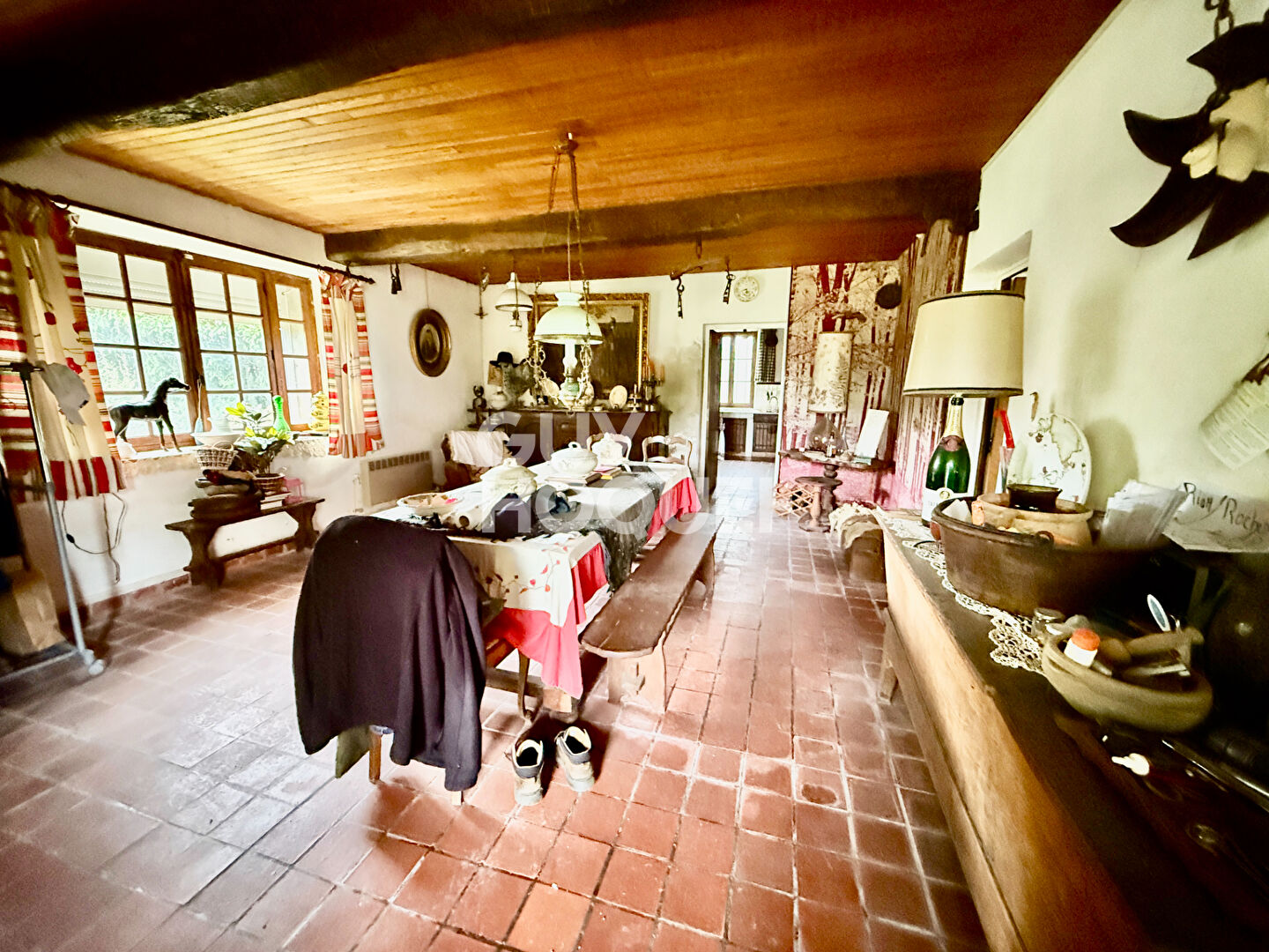 SERMENTIZON - Maison de Maître des années 1800 et son parc arboré