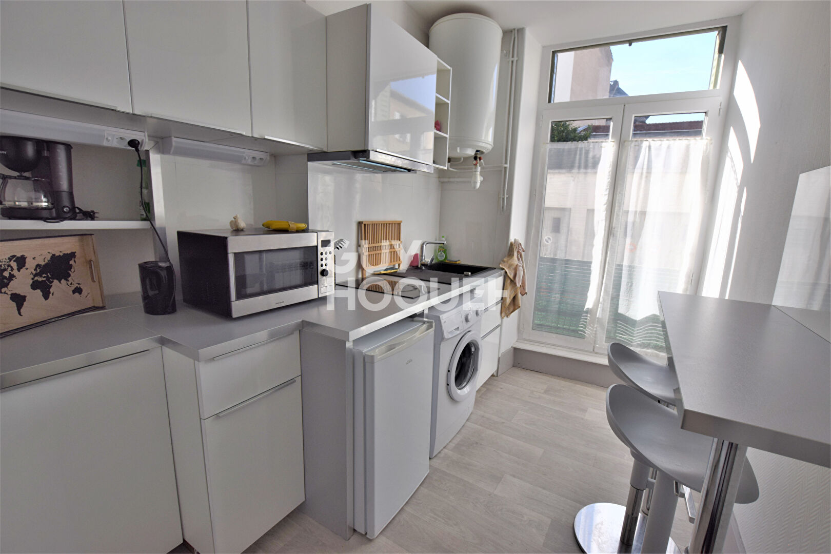 Appartement Clermont Ferrand 1 pièce 21 m2 - Stationnement - Cave