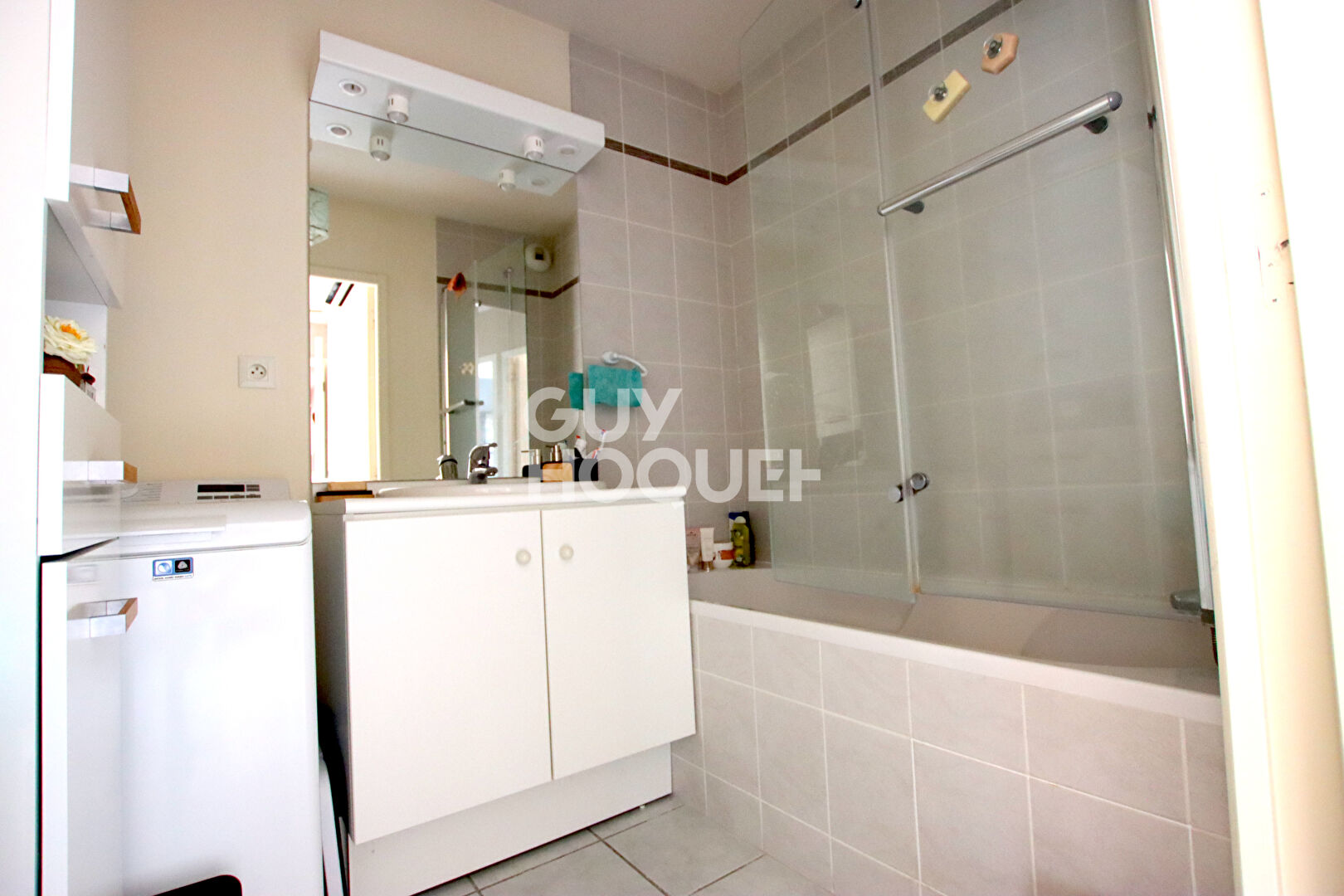 Appartement Clermont Ferrand  T3 66m2 ( proche Montjuzet )