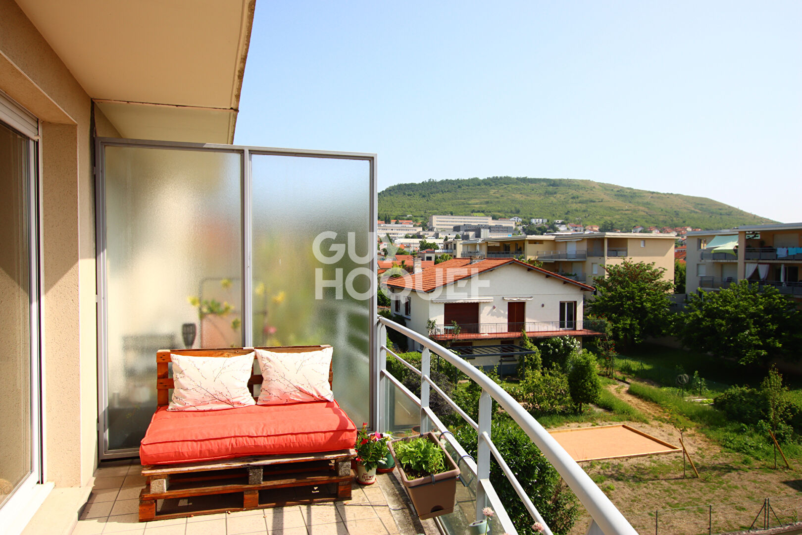 Appartement Clermont Ferrand  T3 66m2 ( proche Montjuzet )