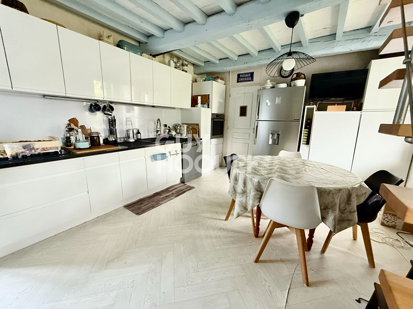 SAINT IGNAT - Maison de village 77 m2 avec garages et jardin