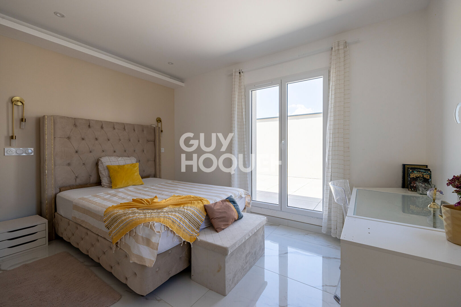 AUBIERE - Villa moderne de 185 m² avec piscine