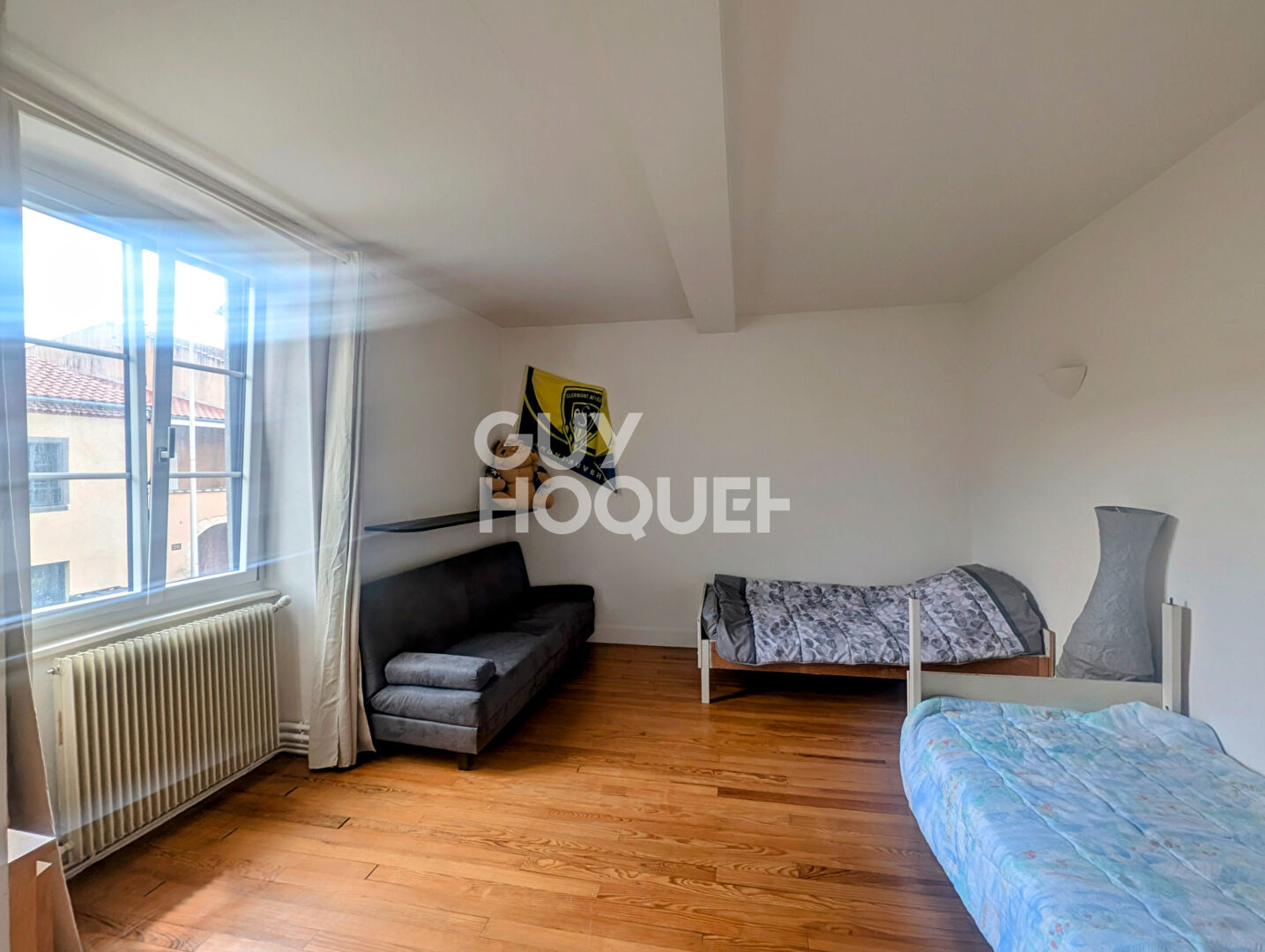 PONT-DU-CHATEAU - MAISON DE VILLE 180 M2 - 3 CHAMBRES