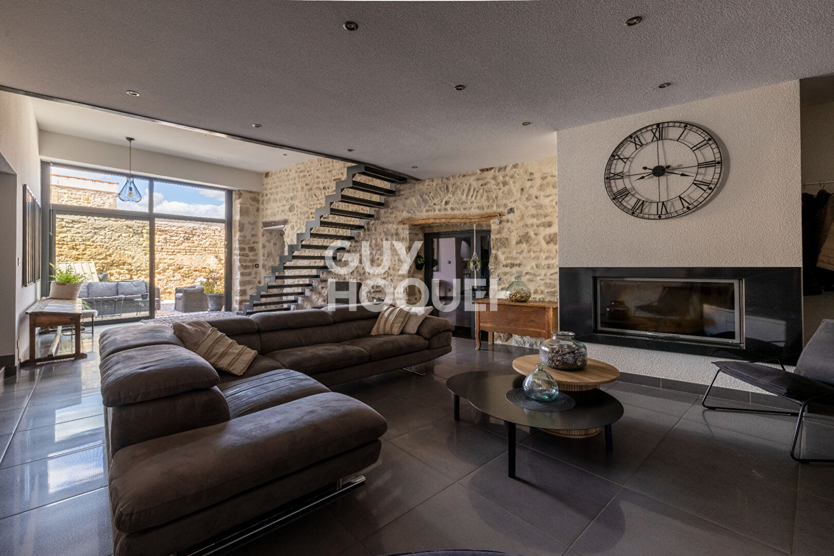 La Sauvetat - Grange rénovée de 263.5 m²