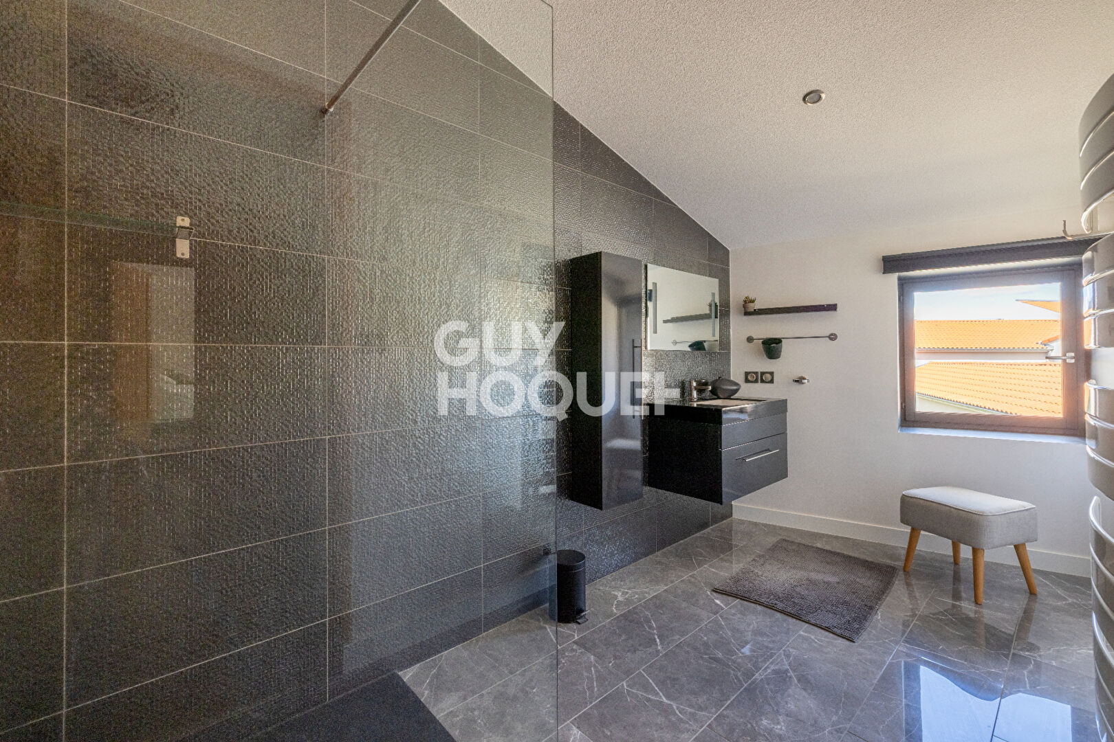 La Sauvetat - Grange rénovée de 263.5 m²