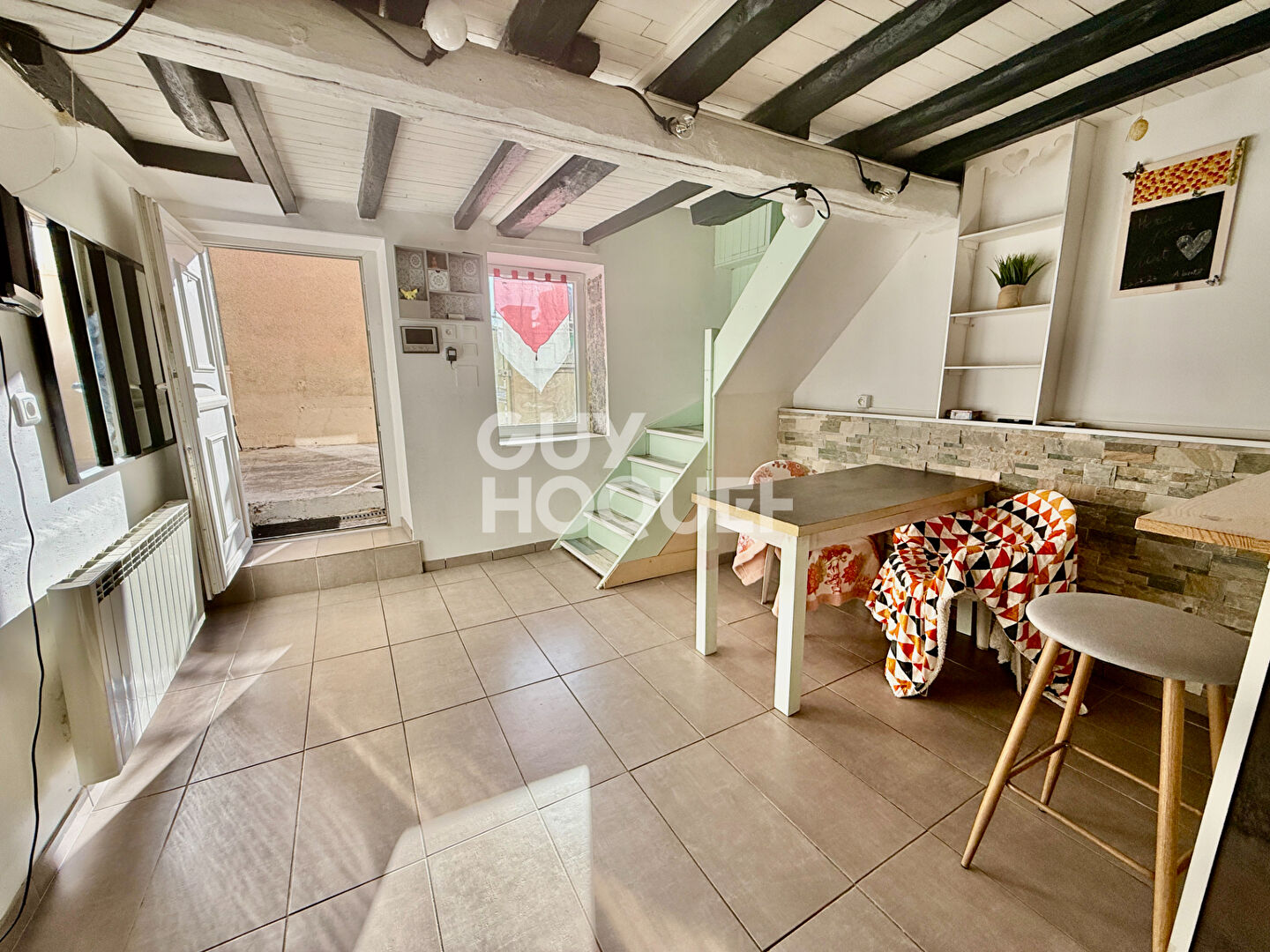 MALINTRAT - Maison de bourg 64 m², 2 chambres, Cour.