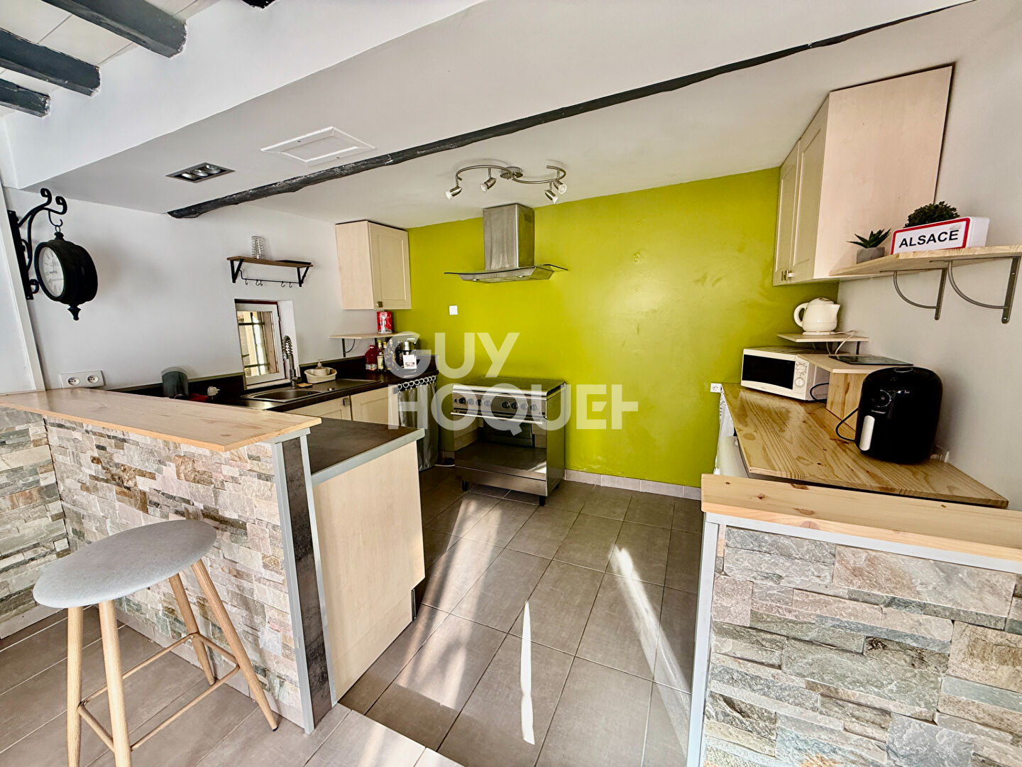 MALINTRAT - Maison de bourg 64 m², 2 chambres, Cour.