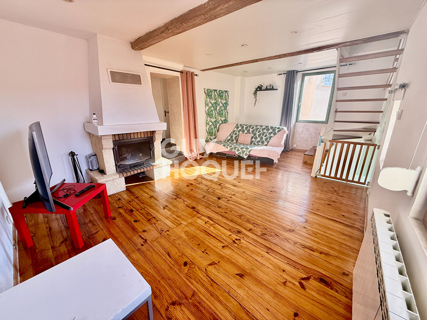 MALINTRAT - Maison de bourg 64 m², 2 chambres, Cour.