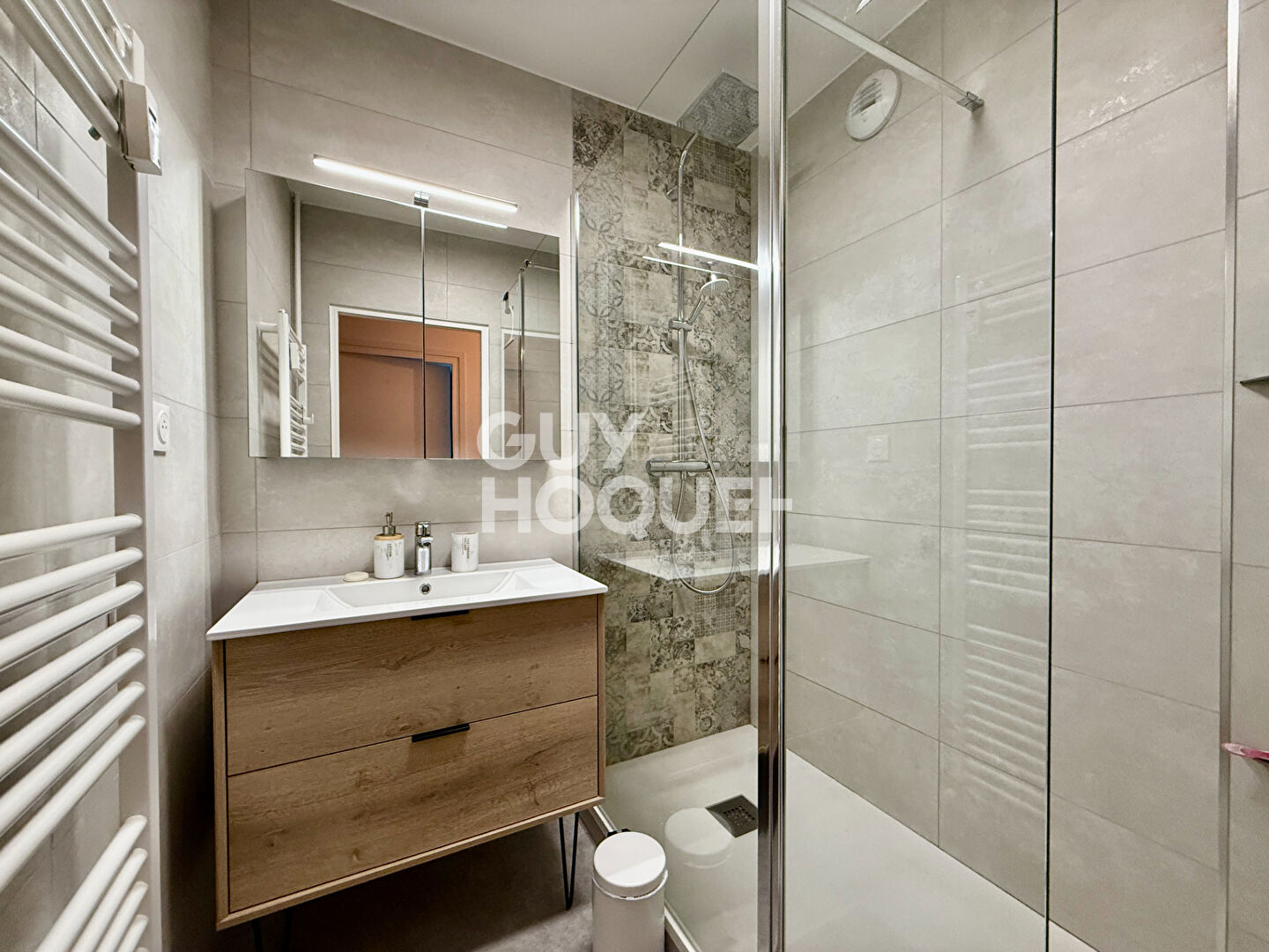 CLERMONT-FERRAND- Secteur Vallières, Poncillon. T3 59 m2, parking et caves 