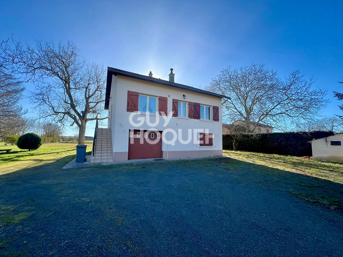 COGNAT LYONNE - Maison T5 d'environ 135 m², terrain de 2168 m²