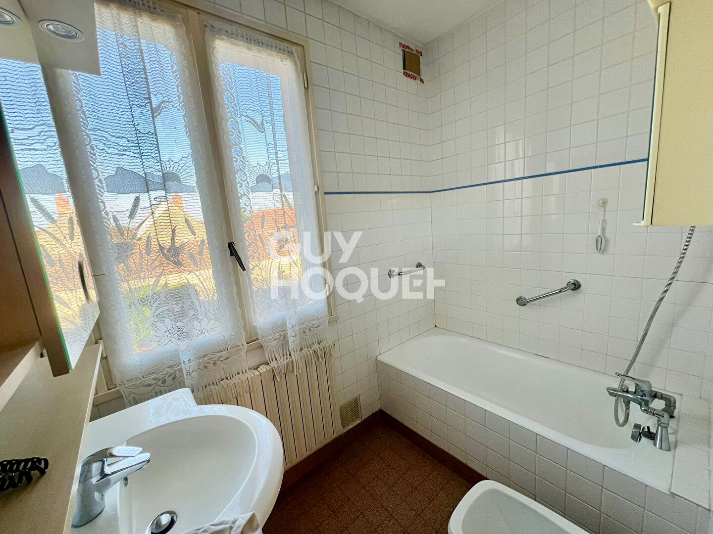 COGNAT LYONNE - Maison T5 d'environ 135 m², terrain de 2168 m²