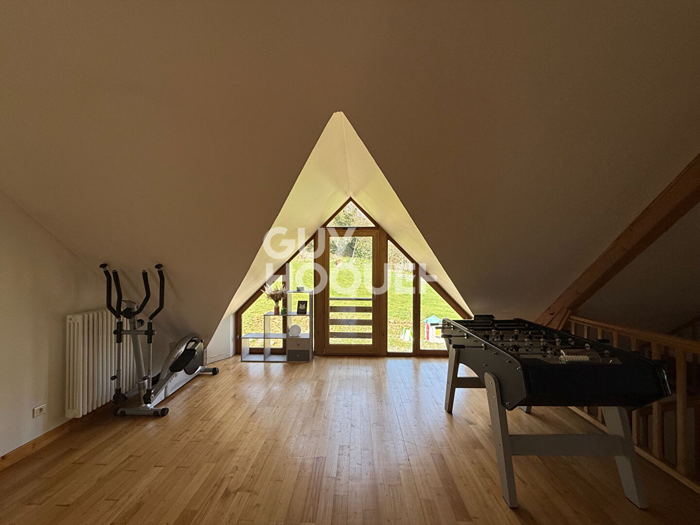 Maison Manzat 5 pièce(s) 162.44 m2