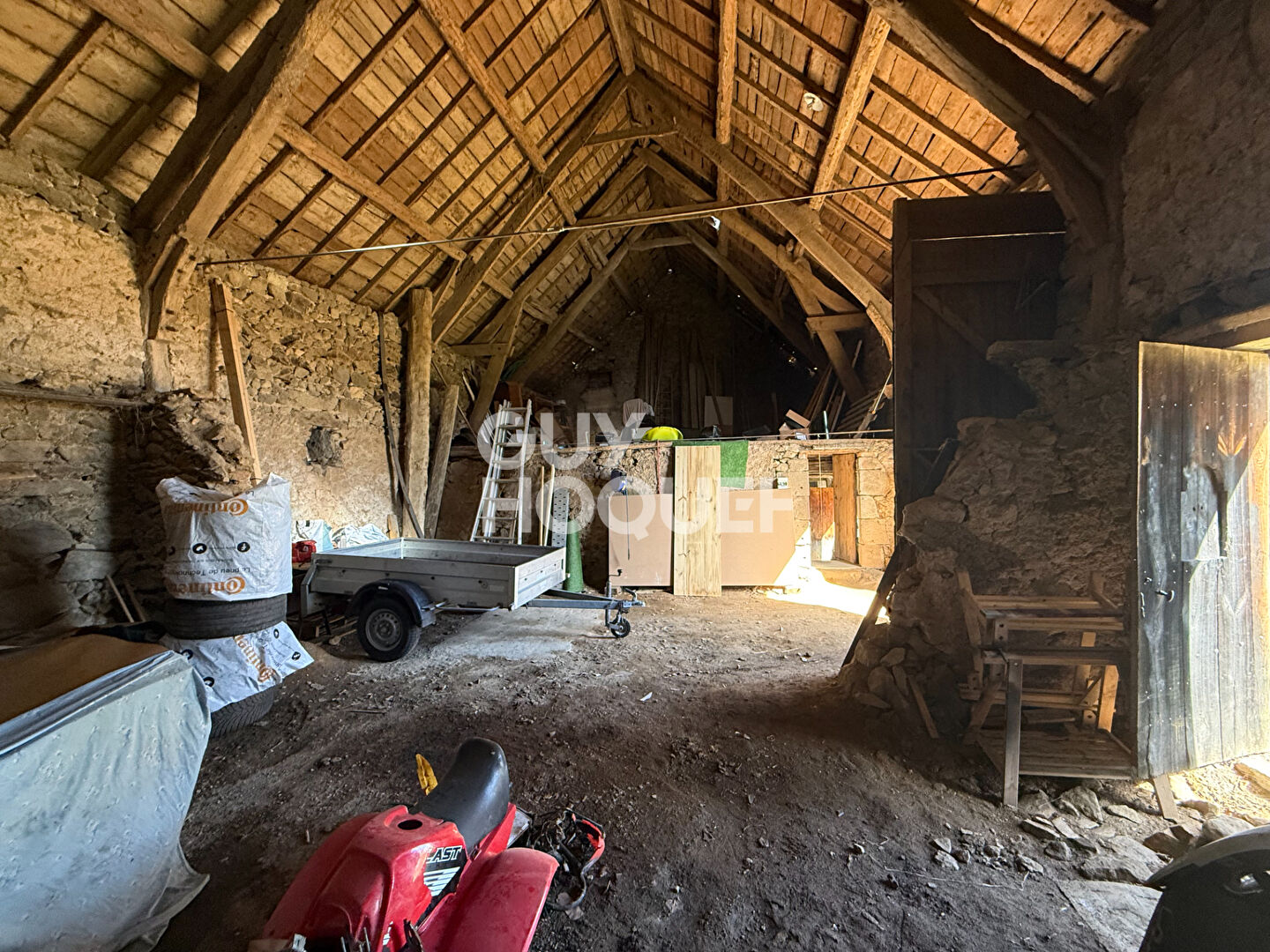 Maison Manzat 5 pièce(s) 162.44 m2