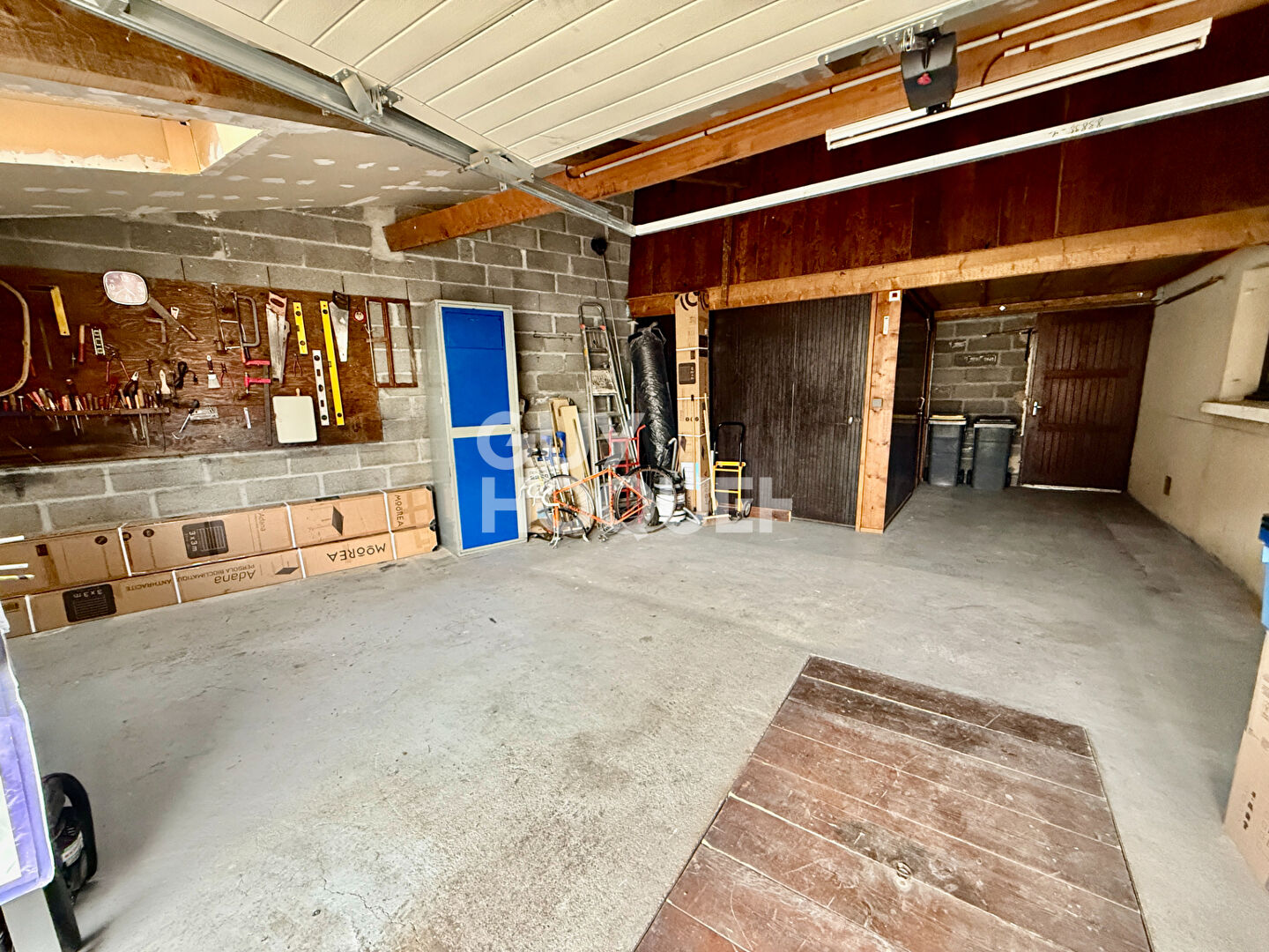 GERZAT - MAISON PLAIN PIED 109 M², T5, DOUBLE GARAGE ET JARDIN