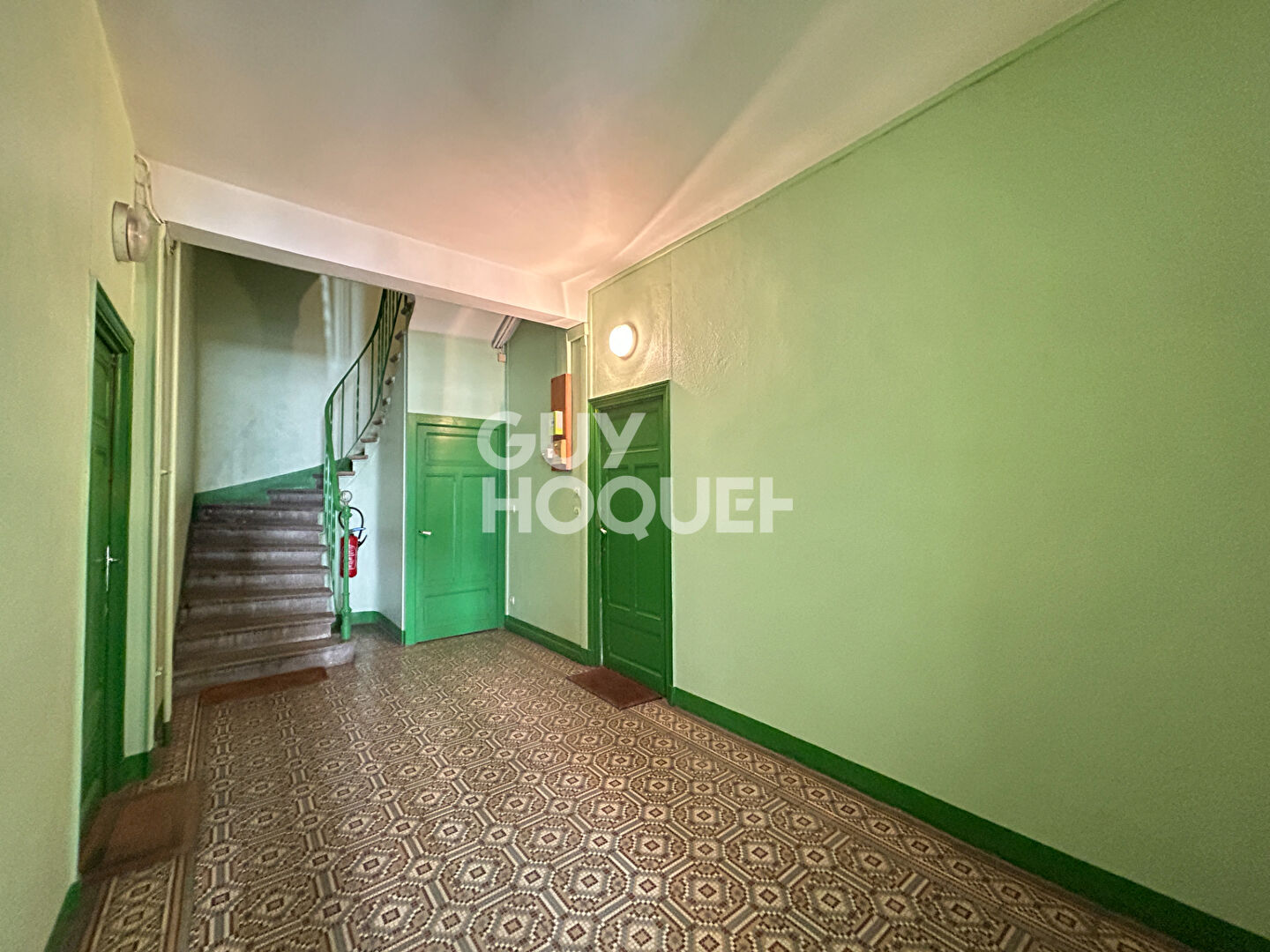 Immeuble Clermont Ferrand - 9 appartements - 480 m2 - Montjuzet