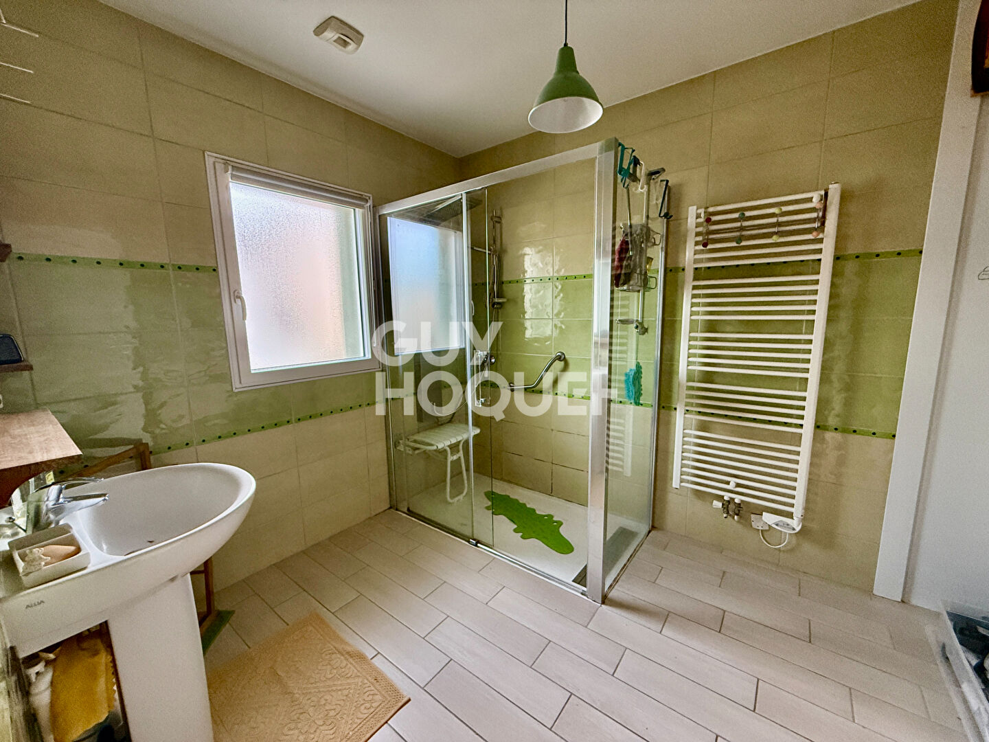 CLERMONT FERRAND- Secteur Salins, Maison 108 m², T5, garage et jardin