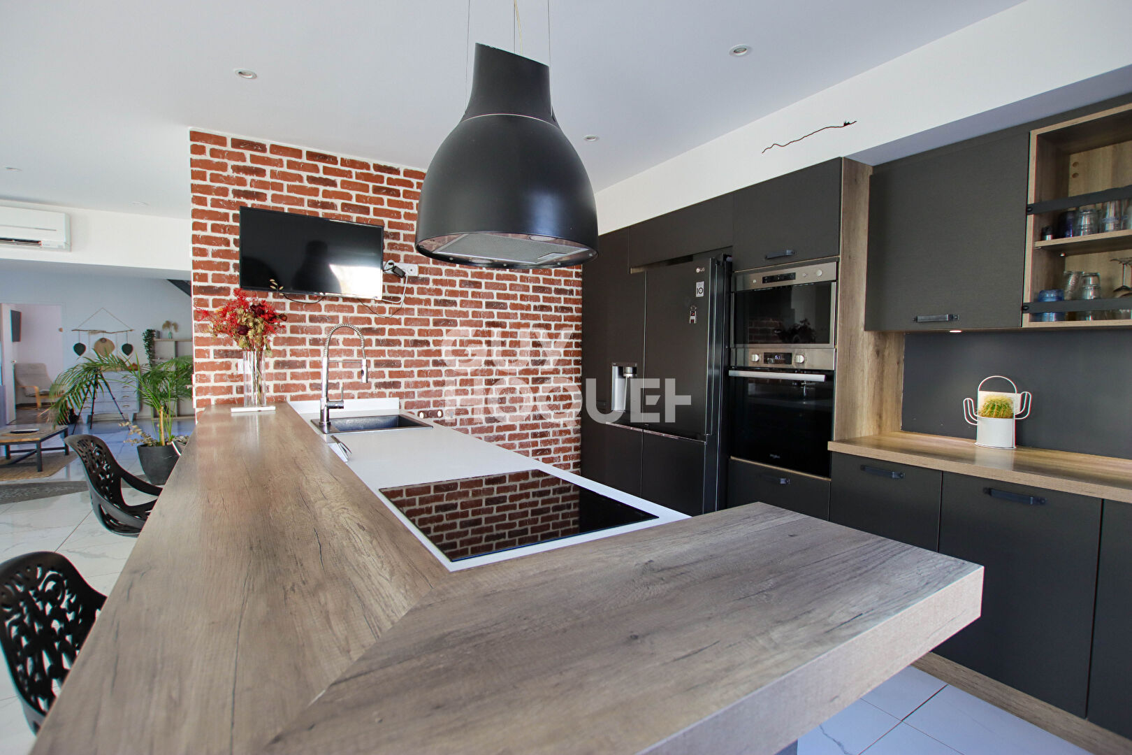 Maison Chavaroux 136 m2 - Piscine garage