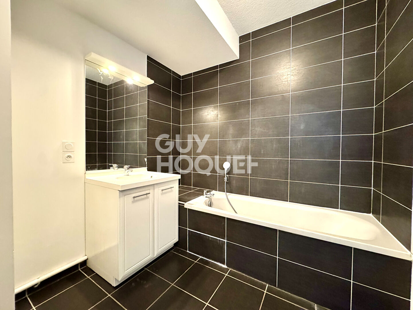 Appartement Clermont Ferrand T2 40.82 m2 Secteur Champfleuri