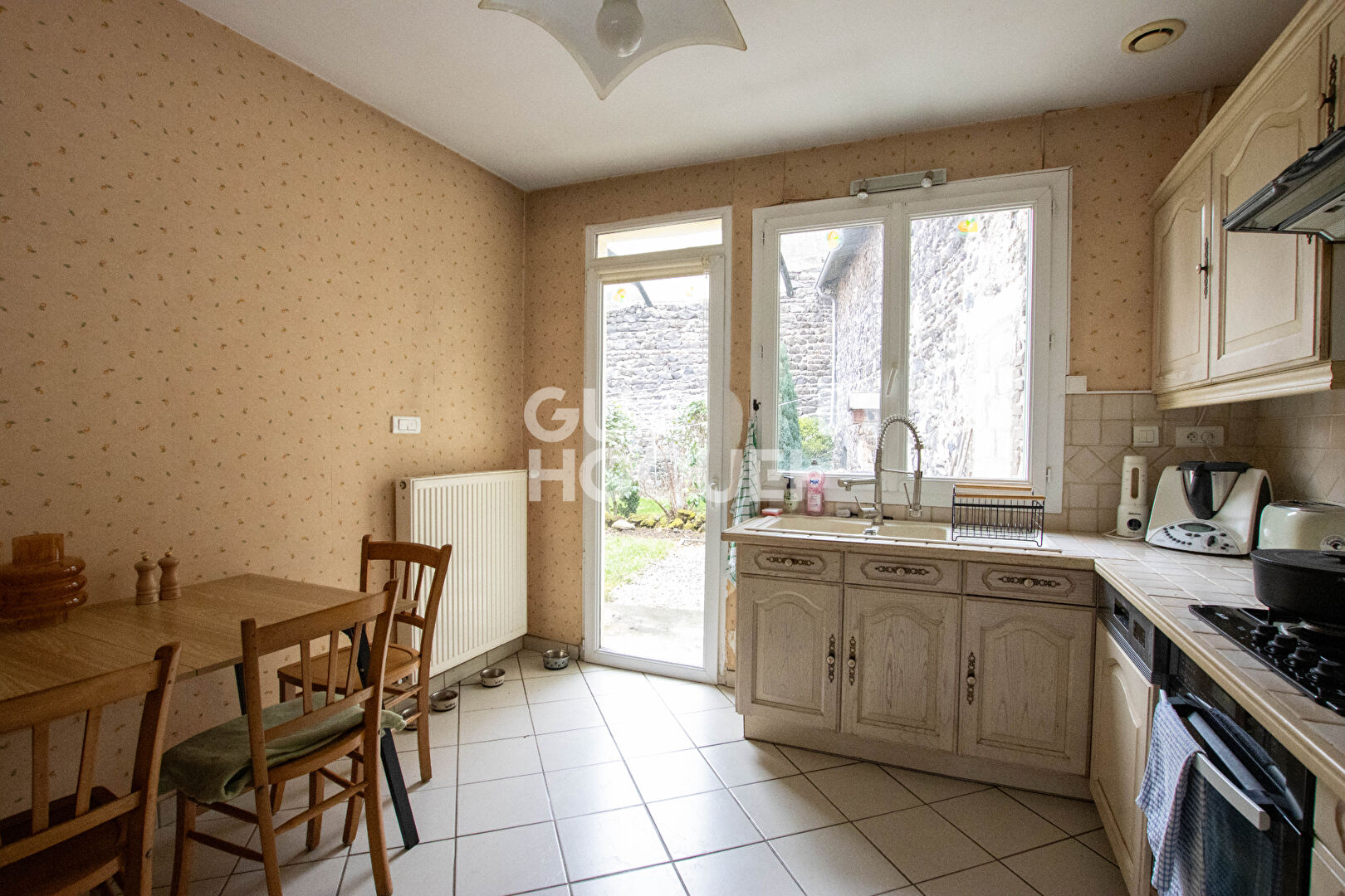 Maison de bourg - Jardin et garage