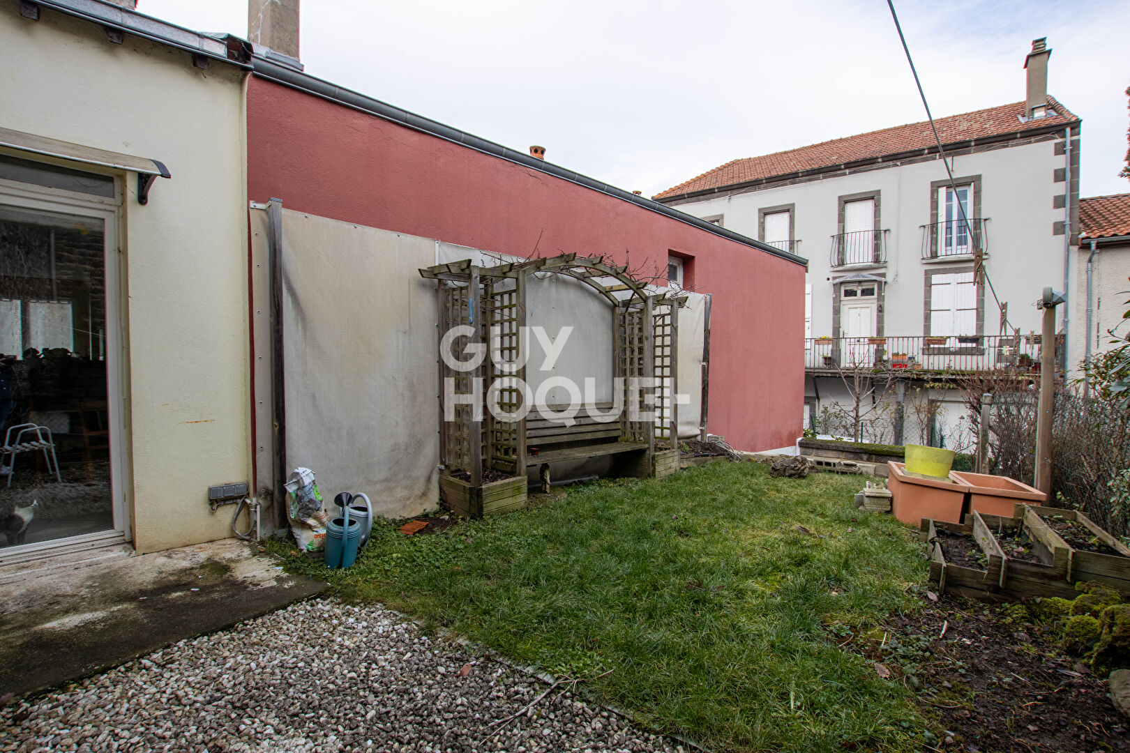 Maison de bourg - Jardin et garage