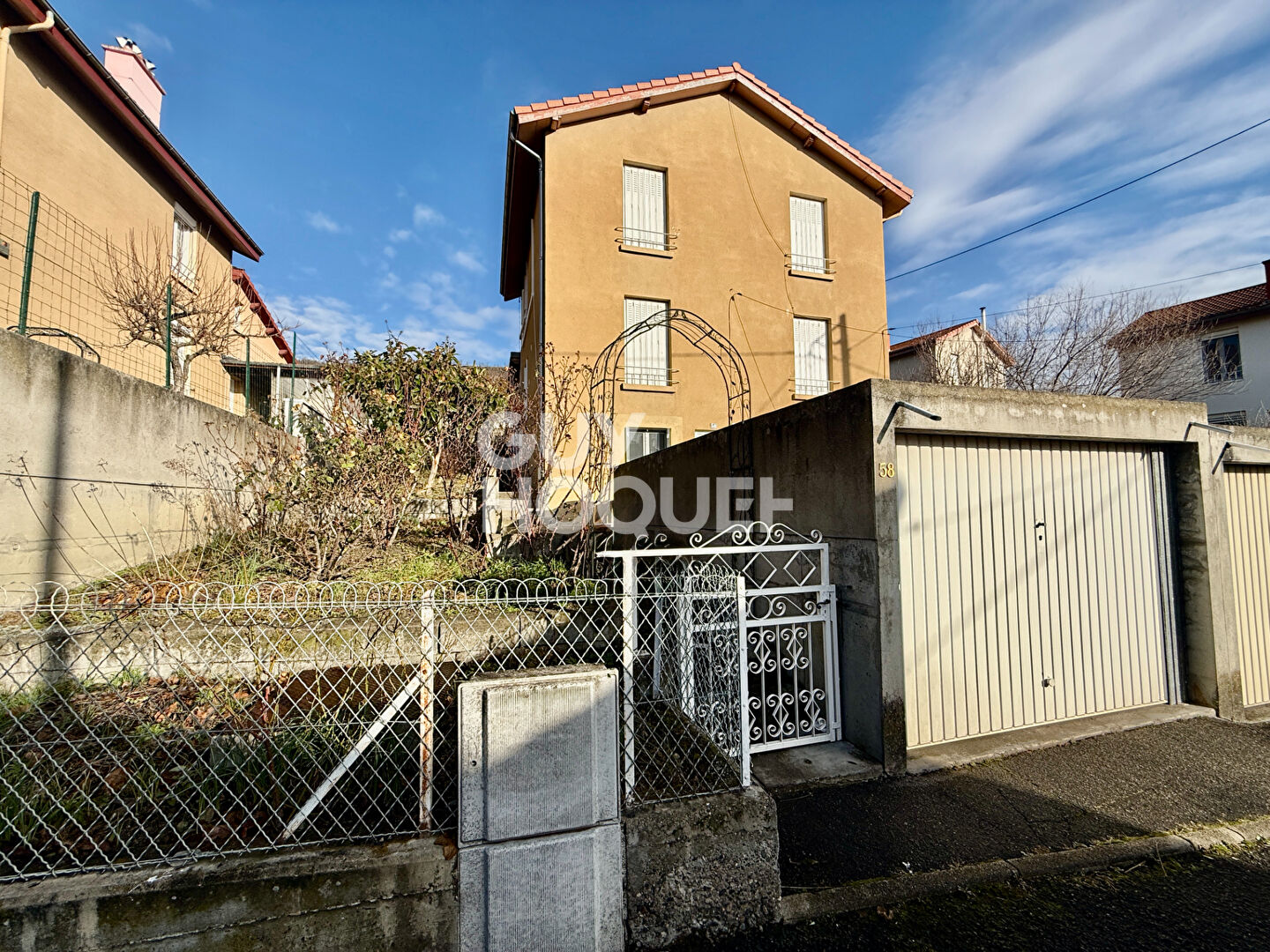 CLERMONT FERRAND - côtes de chantugue - Maison 100 m2, 3 chambres, garage et jardin