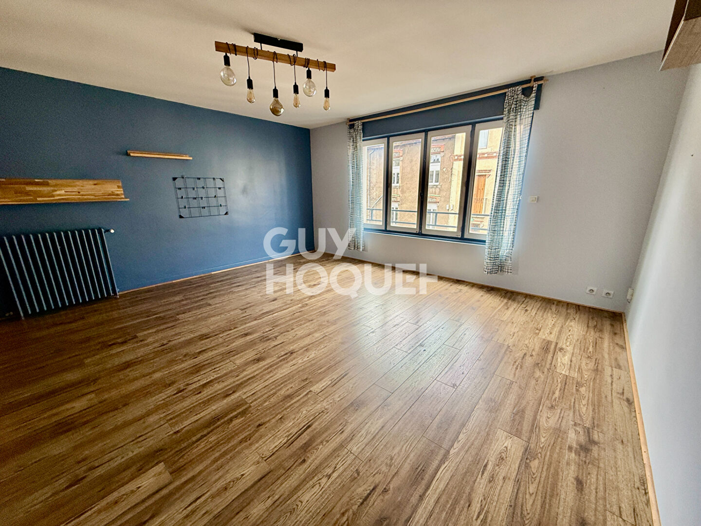 CLERMONT FERRAND - Salins/Vallières- T3 74 m², balcons, parking et cave