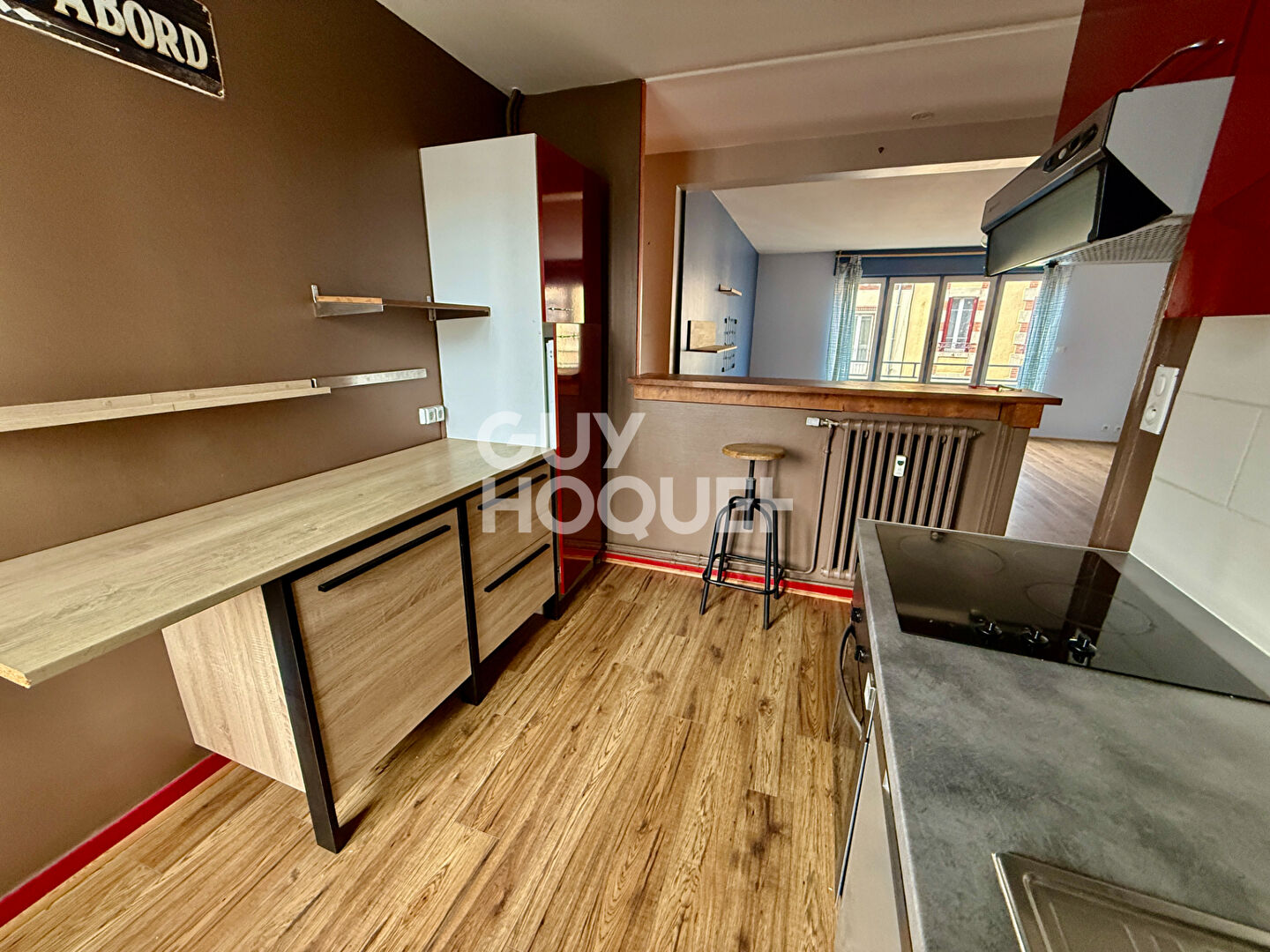 CLERMONT FERRAND - Salins/Vallières- T3 74 m², balcons, parking et cave