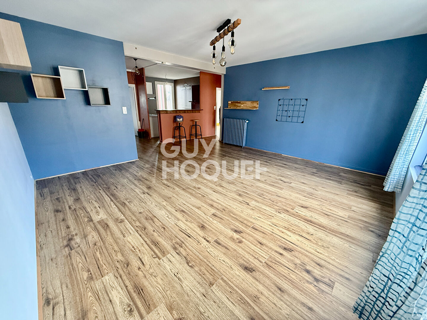 CLERMONT FERRAND - Salins/Vallières- T3 74 m², balcons, parking et cave