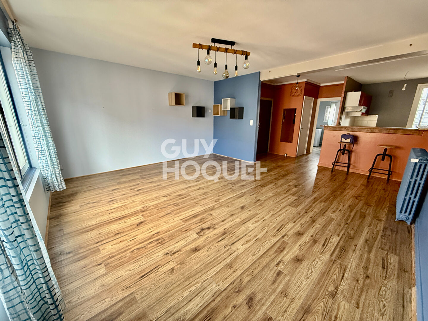 CLERMONT FERRAND - Salins/Vallières- T3 74 m², balcons, parking et cave
