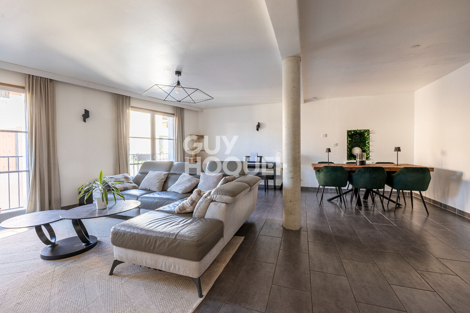 Pont-Du-Château - Maison de ville T6 avec terrasse et garage