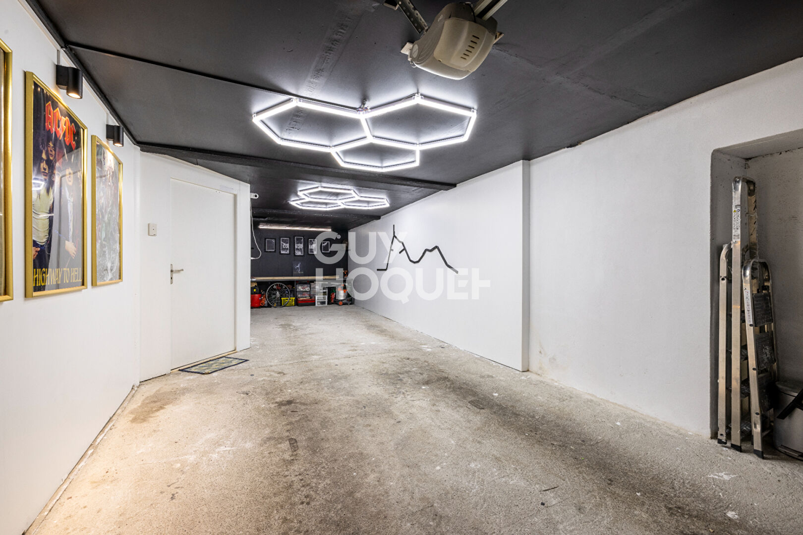 Pont-Du-Château - Maison de ville T6 avec terrasse et garage