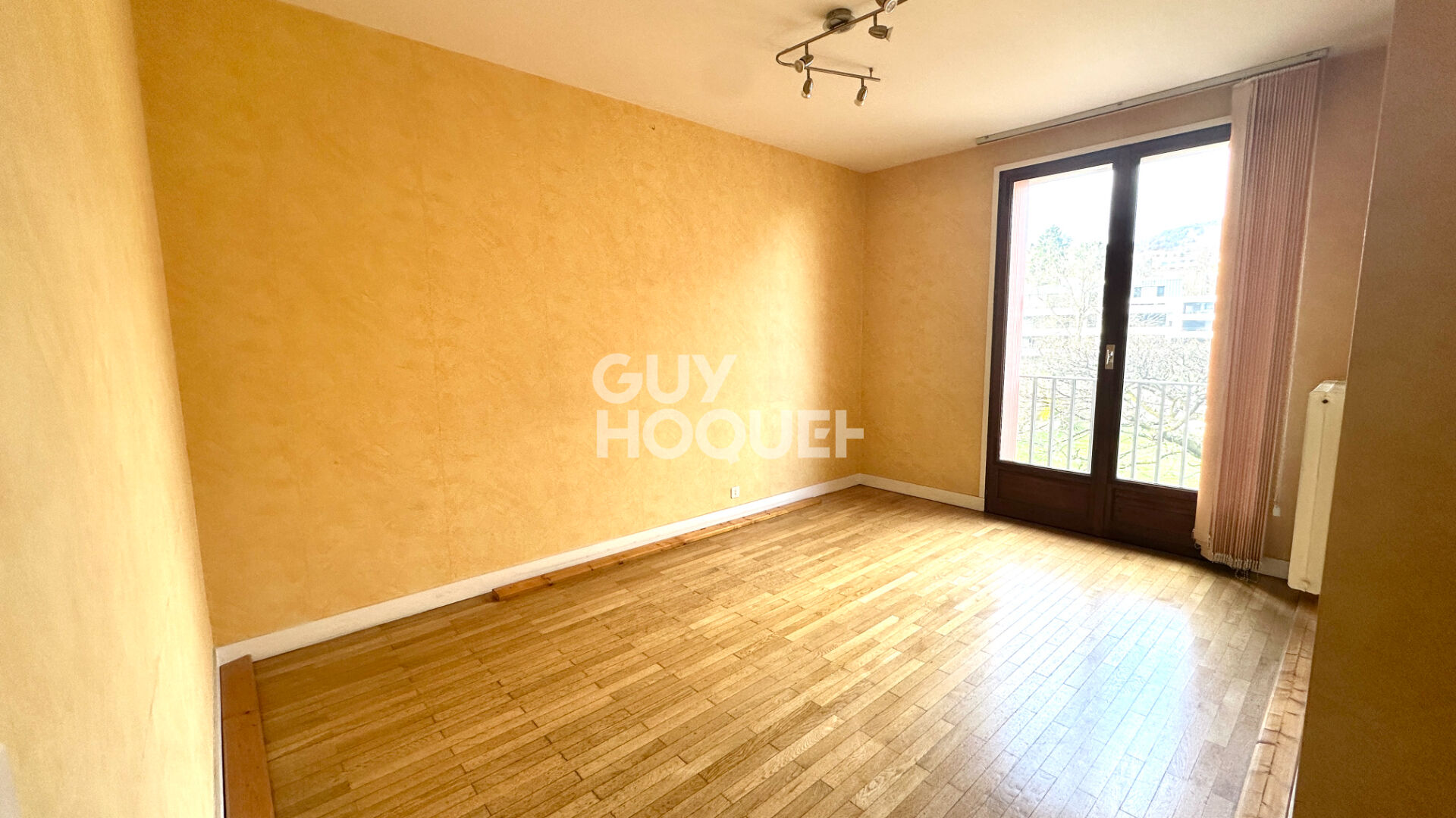 Montjuzet - Appartement T2 de 47,35m² avec parking