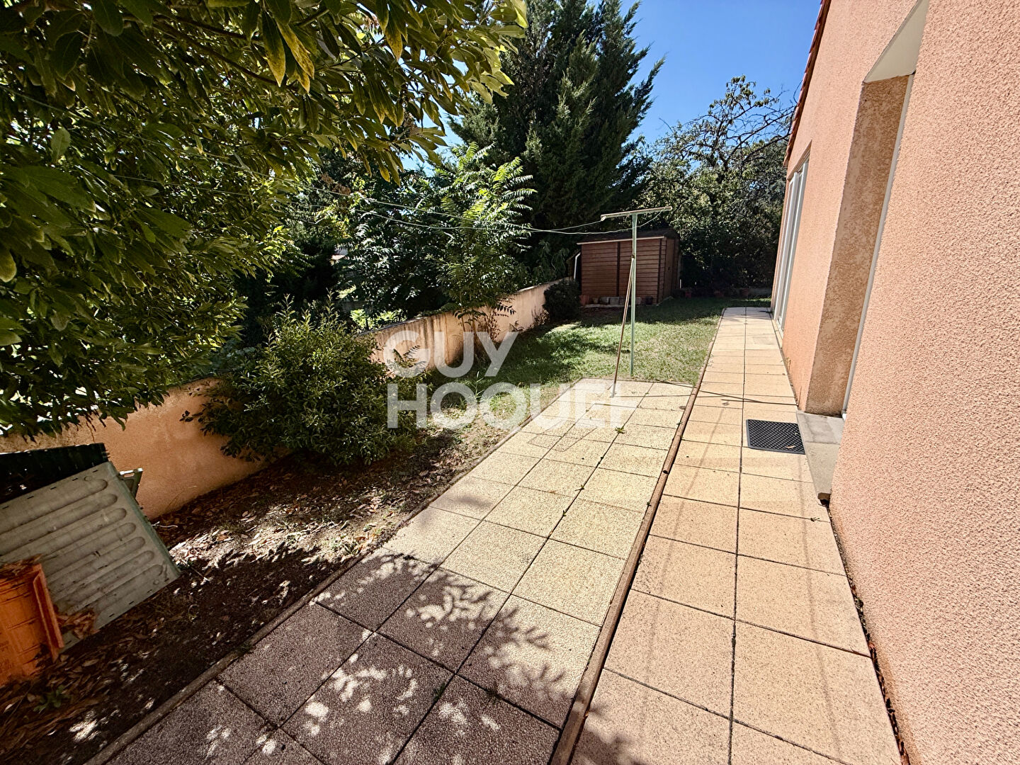 Mozac - Plain pied 3 chambres- jardin et garage
