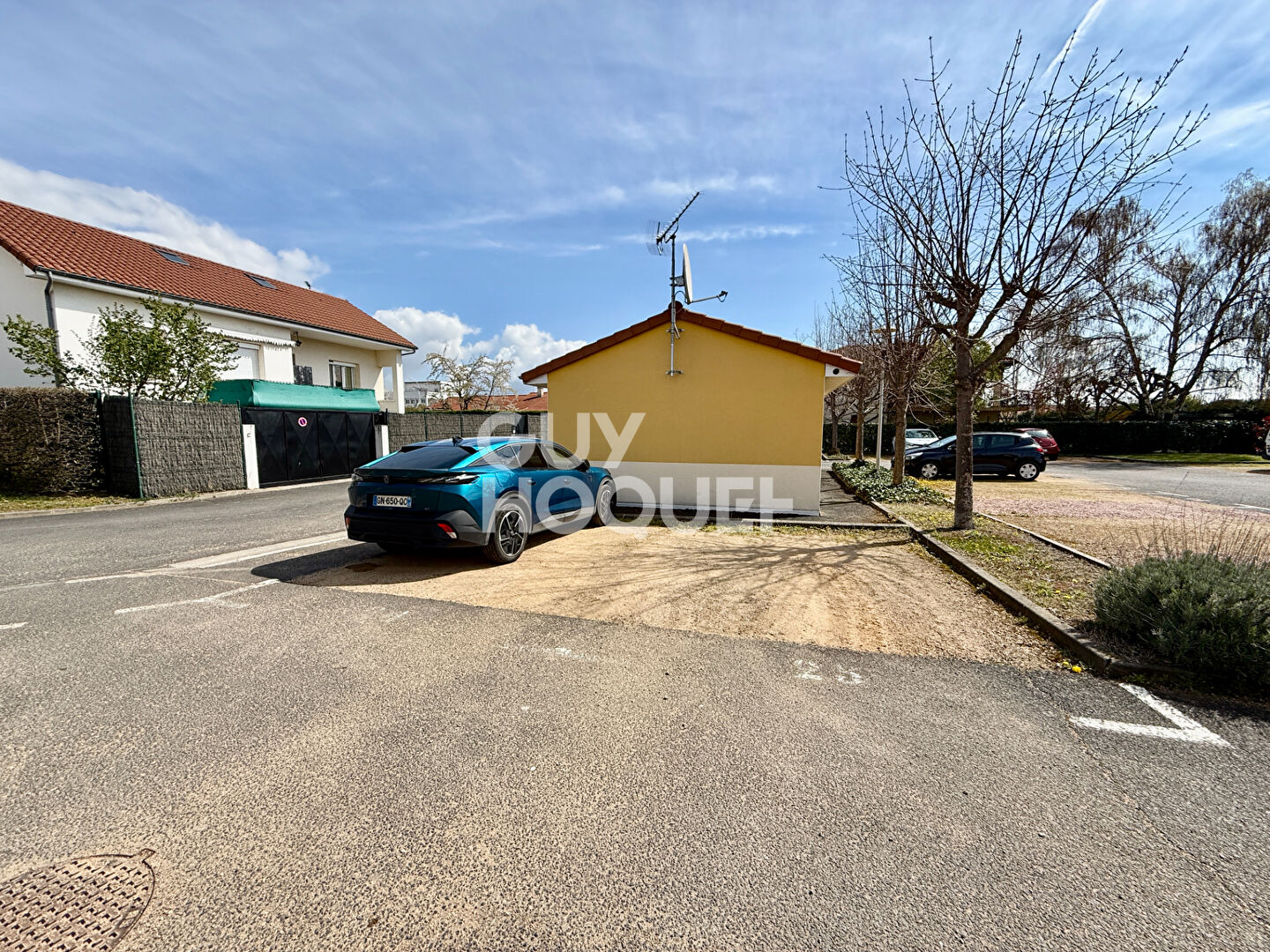 GERZAT - Maison 3 chambres avec petit jardin