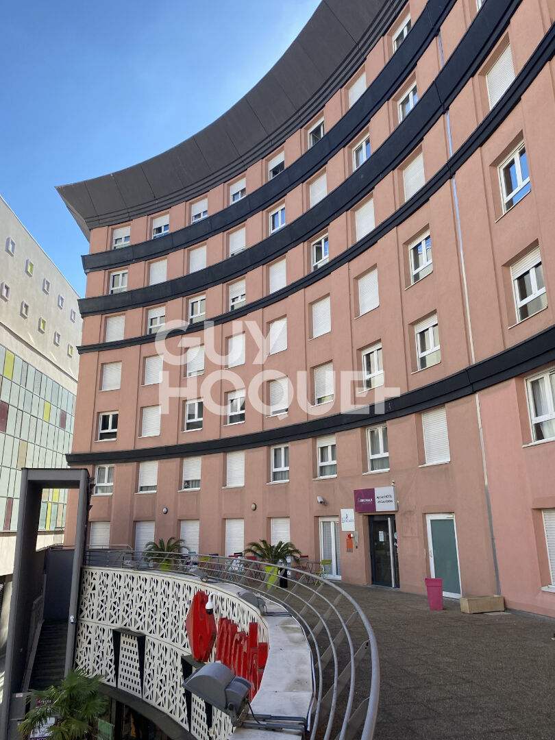 Clermont-ferrand - hyper centre- studio sous bail commercial