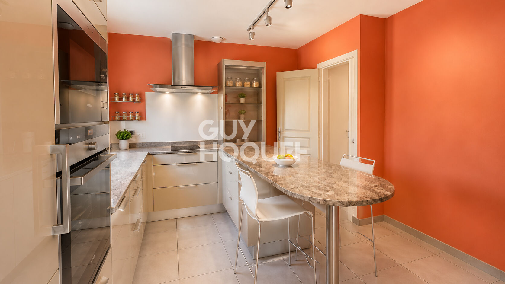 Charbonnières Les Vieilles - Maison de 193m²