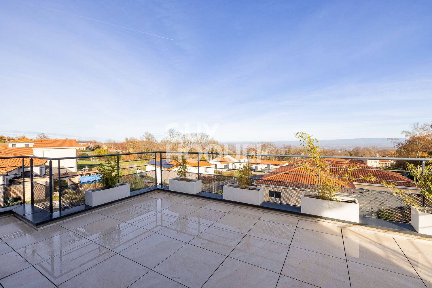 VOLVIC- Maison individuelle 2018, 135 m2, jardin avec vue dégagée