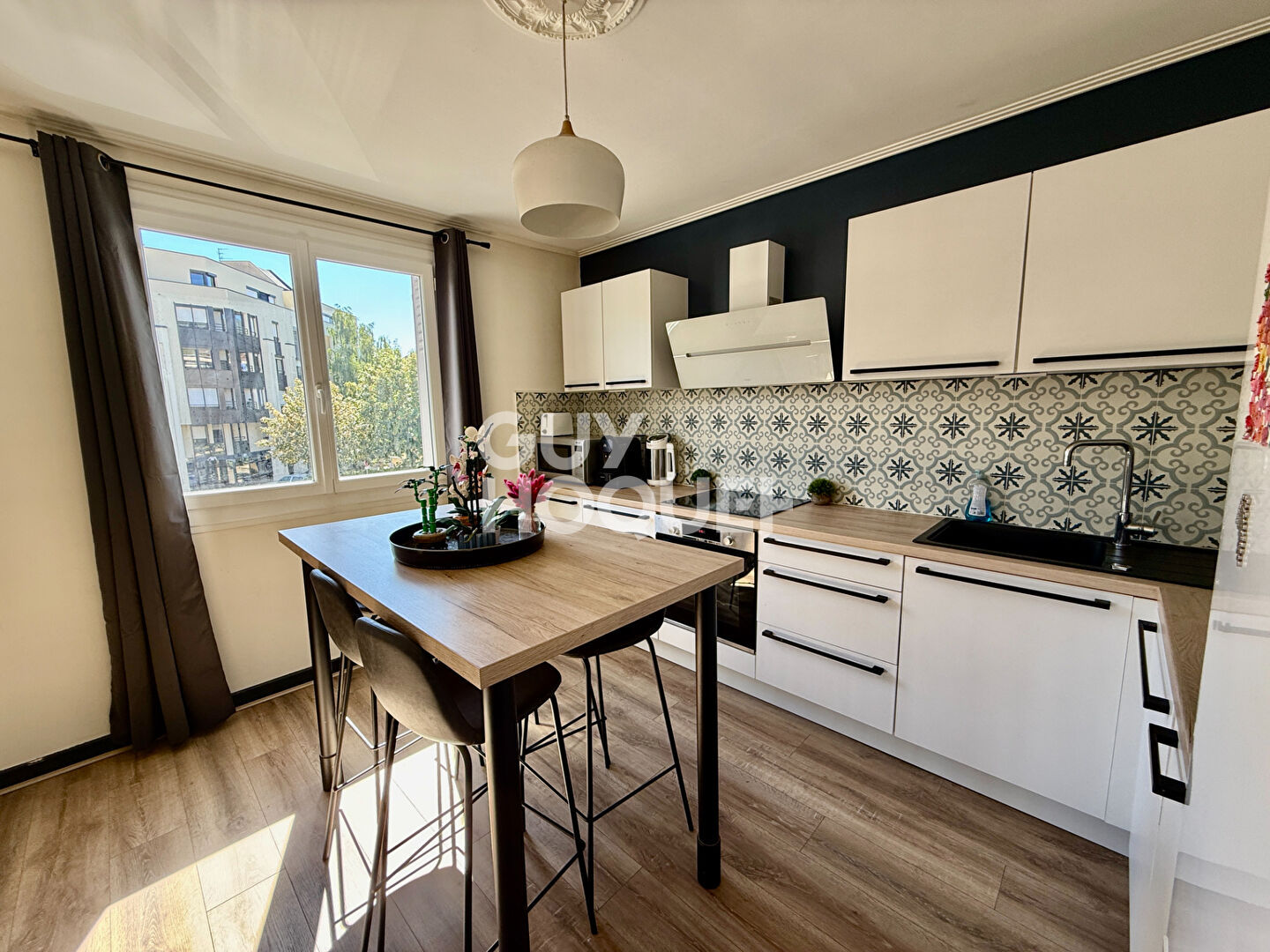 CHAMALIERES - Appartement T3, 73 m3, garage et balcon