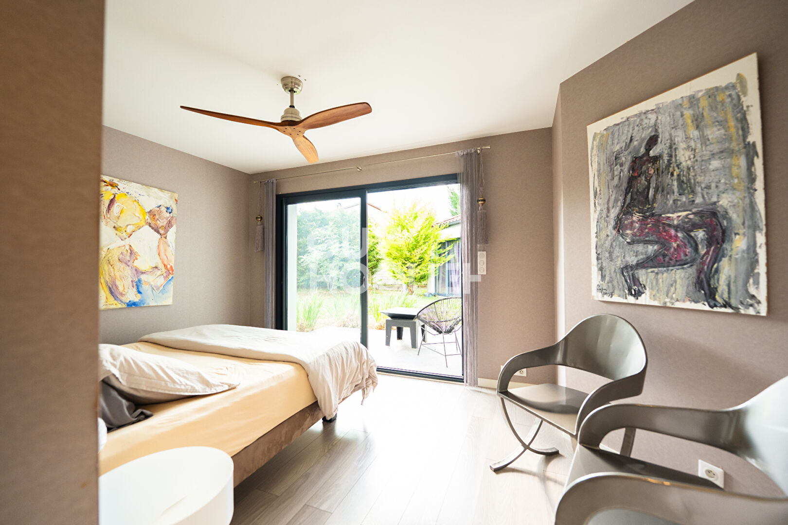 COURNON D'AUVERGNE- Maison d'architecte 301 m2- Piscine