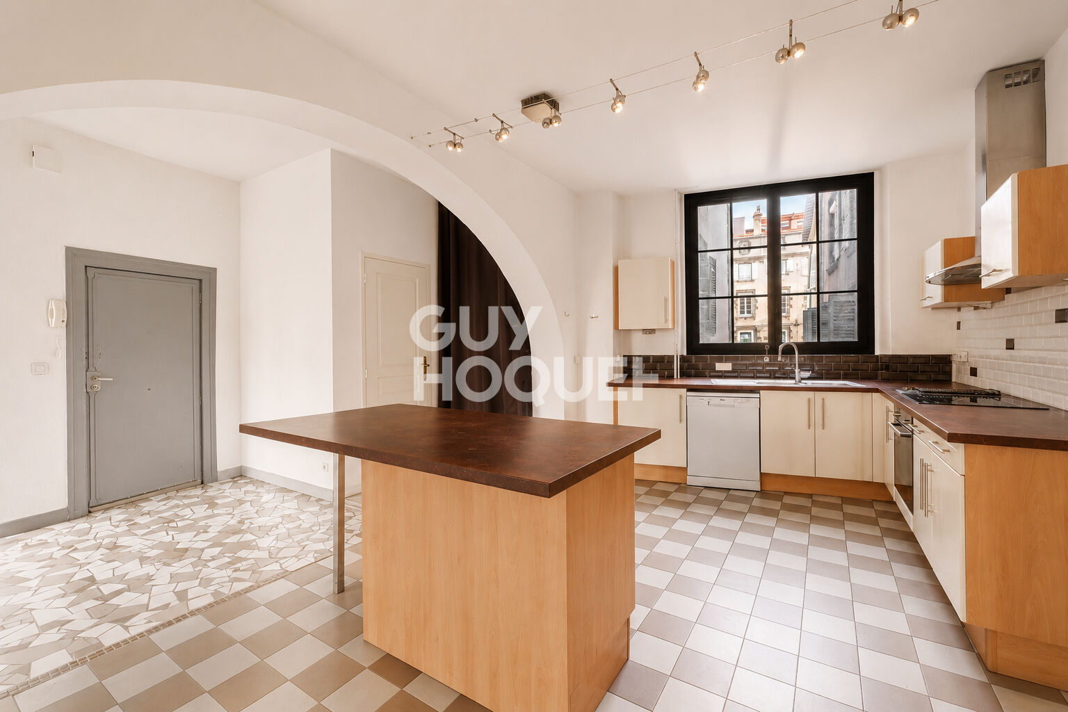 Clermont-Ferrand - Ballainvilliers- Appartement de 146.55 m2